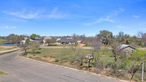 408 W Tarrant Street Llano TX 78643