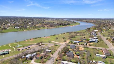408 W Tarrant Street Llano TX 78643
