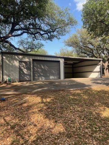 1705 Glencove Kingsland TX 78639