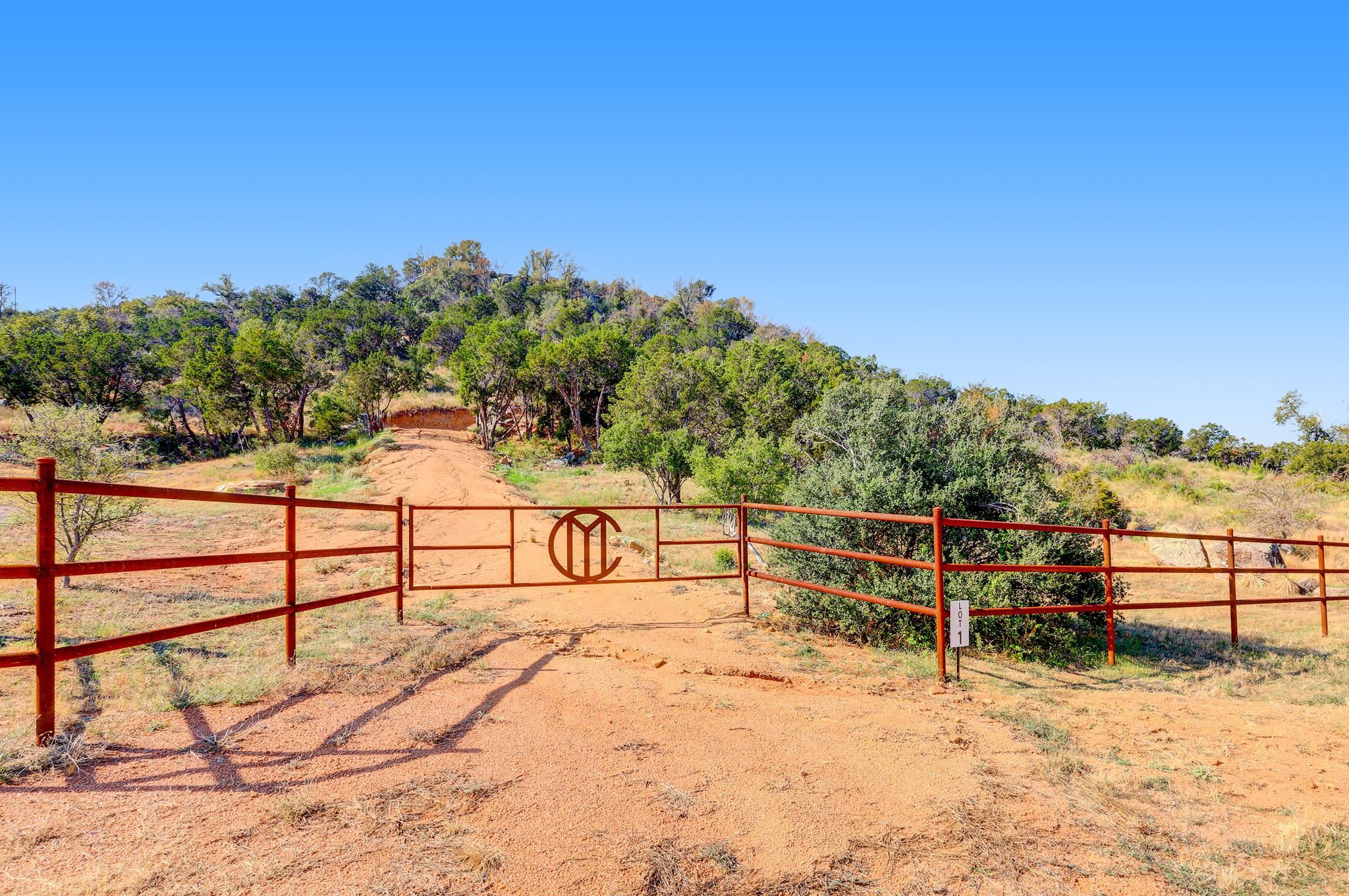 0000 W Fm 2147 Lot 1 Cottonwood Shores TX 78657