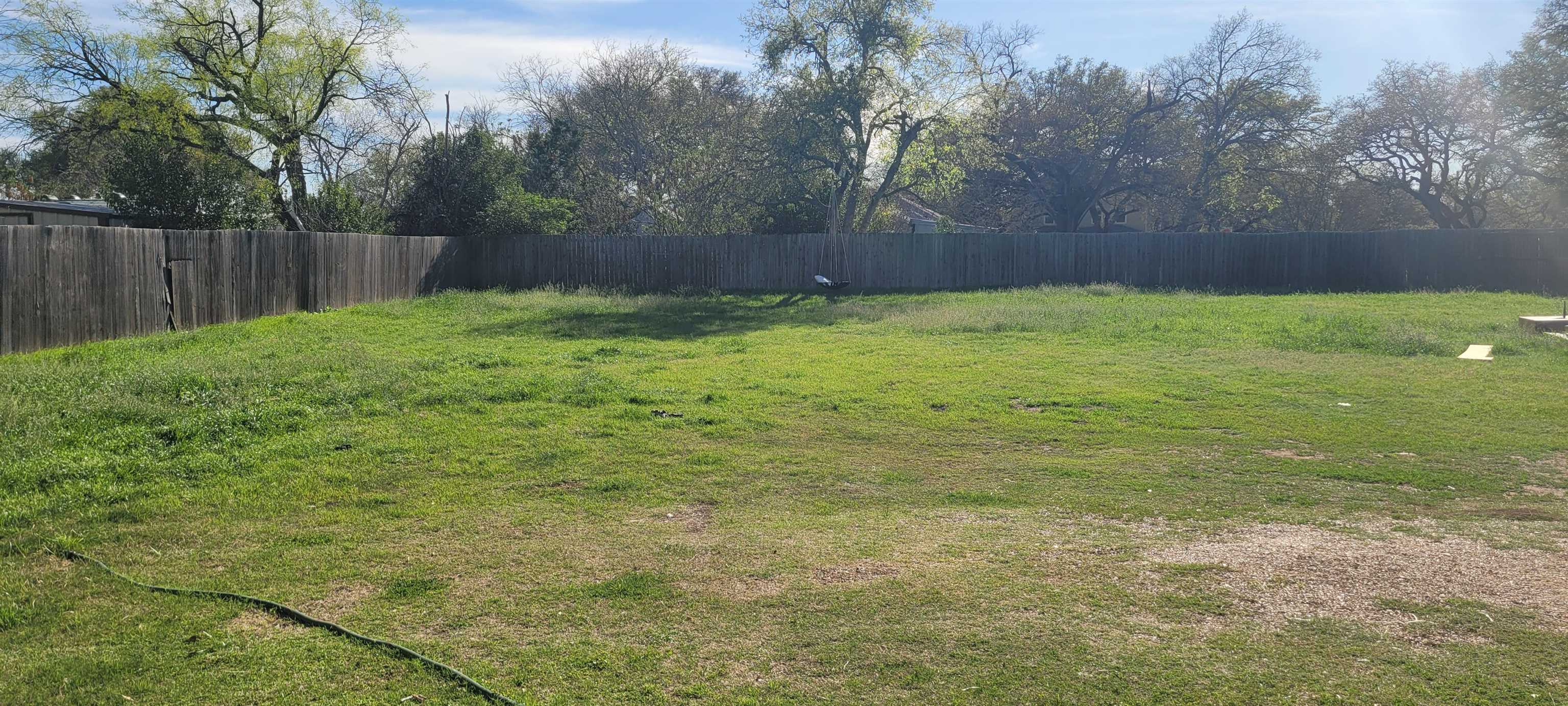 207 Munro Street Liberty Hill TX 78642