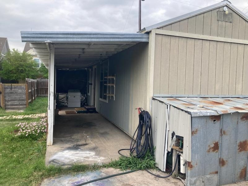 207 Munro Street Liberty Hill TX 78642