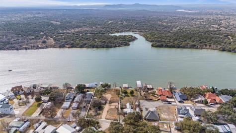 634 County Road 136a Kingsland TX 78639