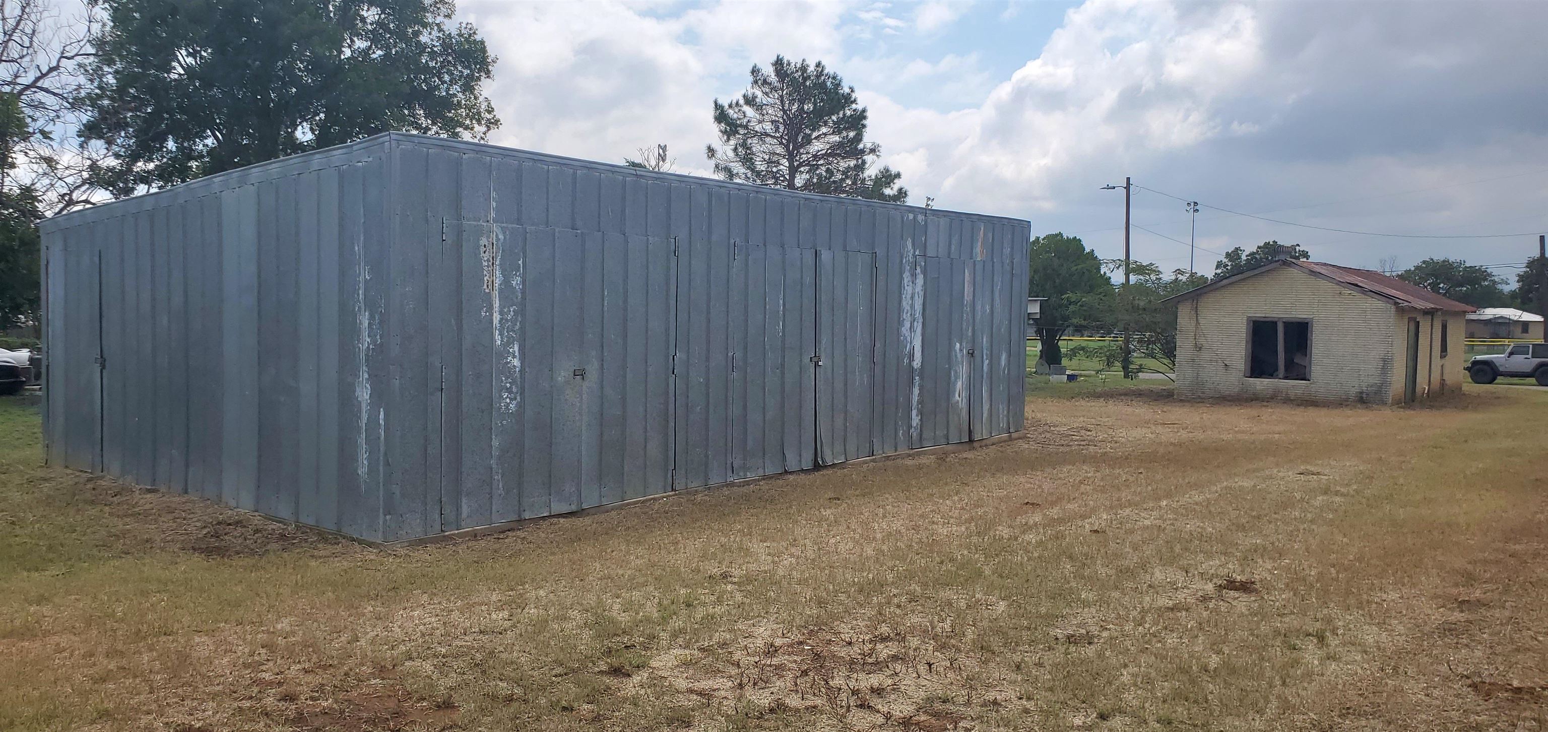 103 E Houston Llano TX 78643