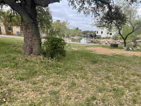 900 & 800 Hi Circle North Horseshoe Bay TX 78657