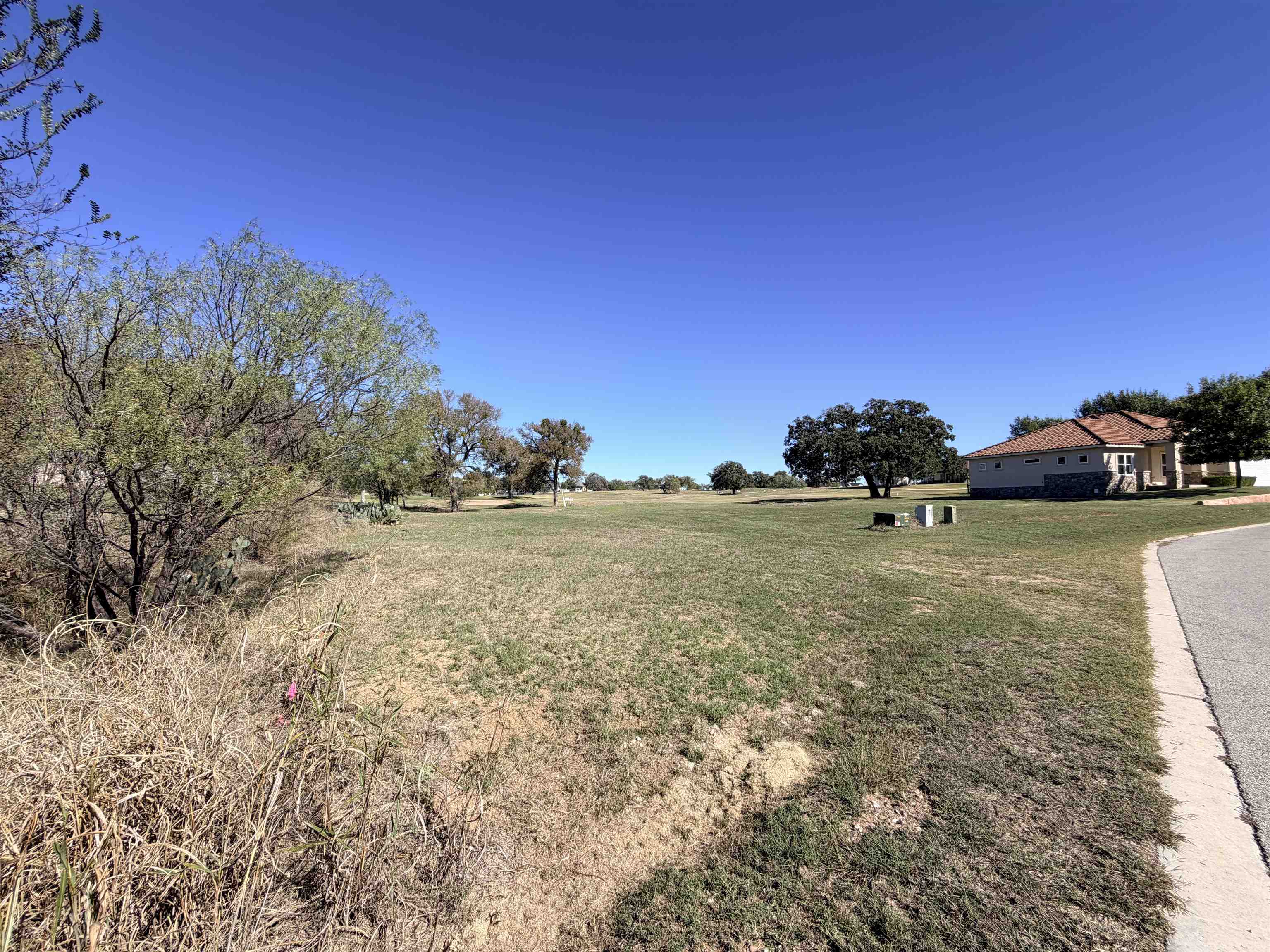 Tbt Friendswood Avenue Kingsland TX 78639