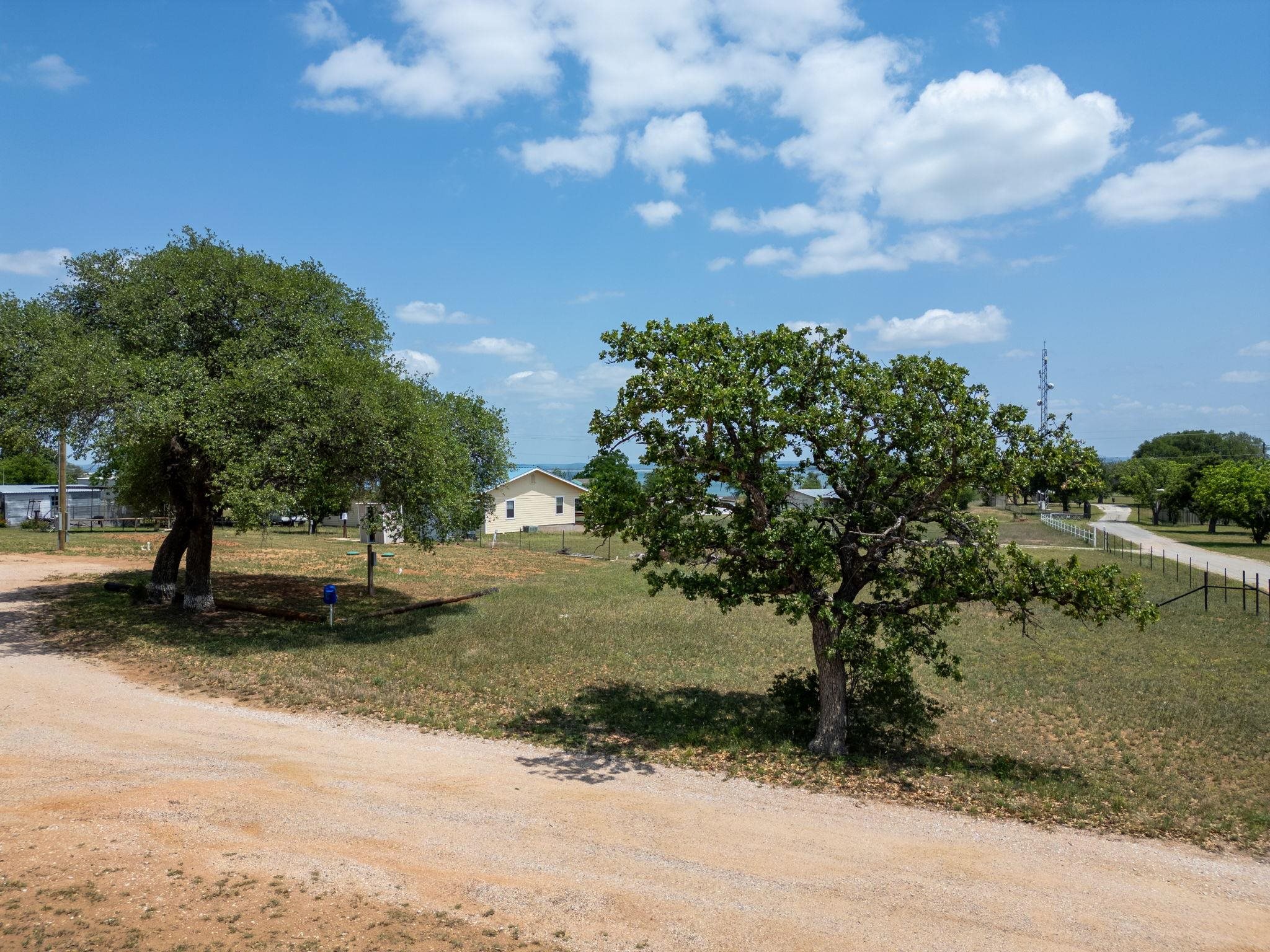 128/130 Golden Harvest Buchanan Dam TX 78609