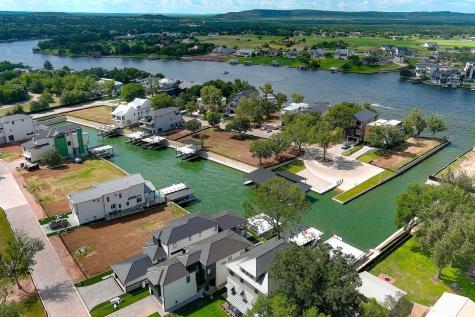 1B-8 Lake Street Kingsland TX 78639
