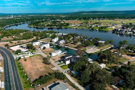 1B-8 Lake Street Kingsland TX 78639