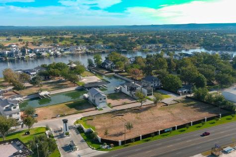 1B-8 Lake Street Kingsland TX 78639