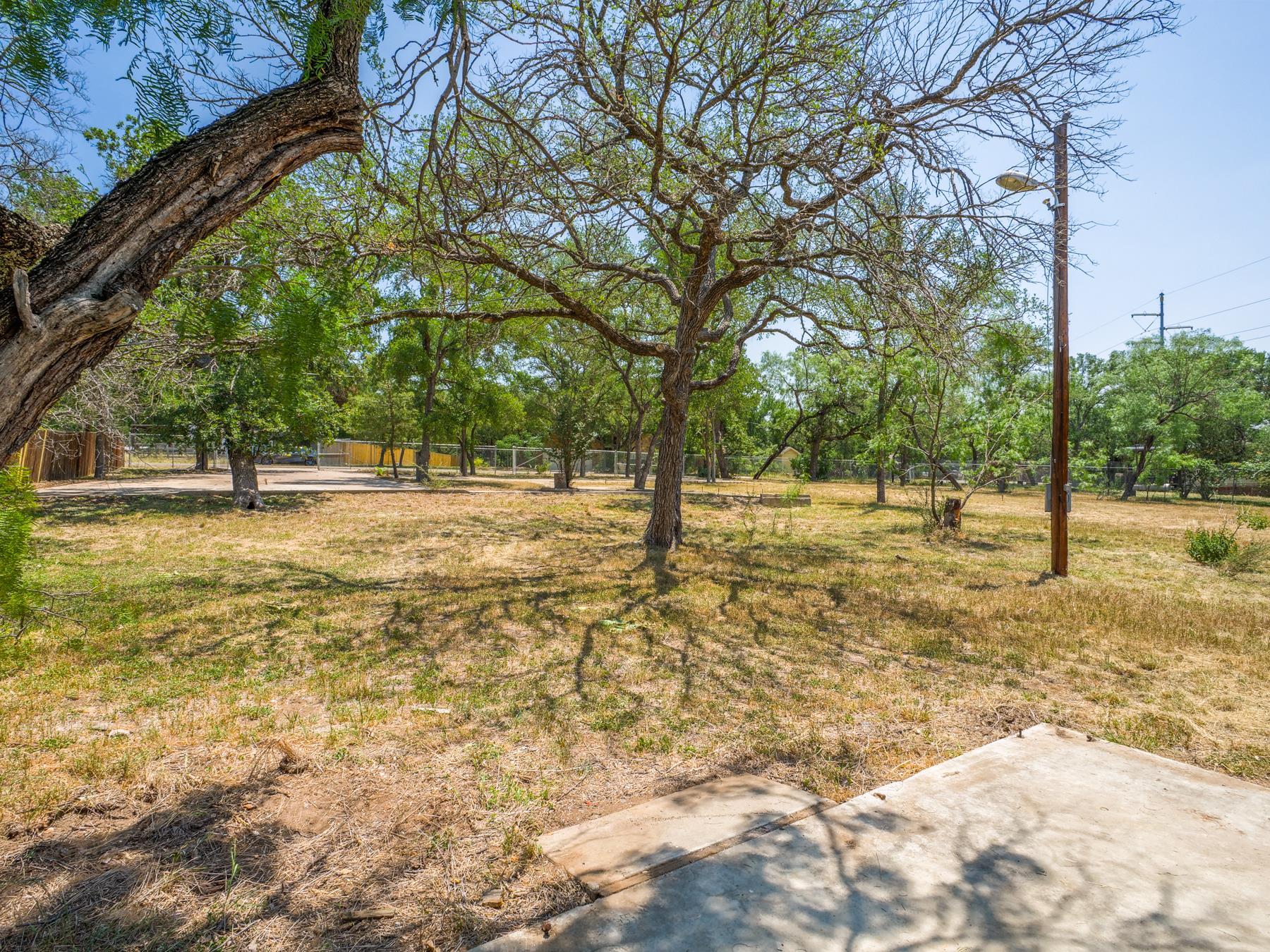 2805 Kingdom Drive Granite Shoals TX 78654