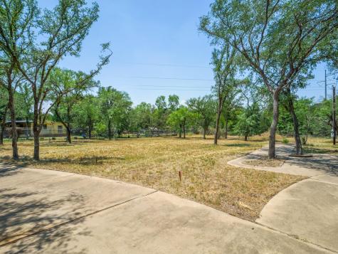2805 Kingdom Drive Granite Shoals TX 78654