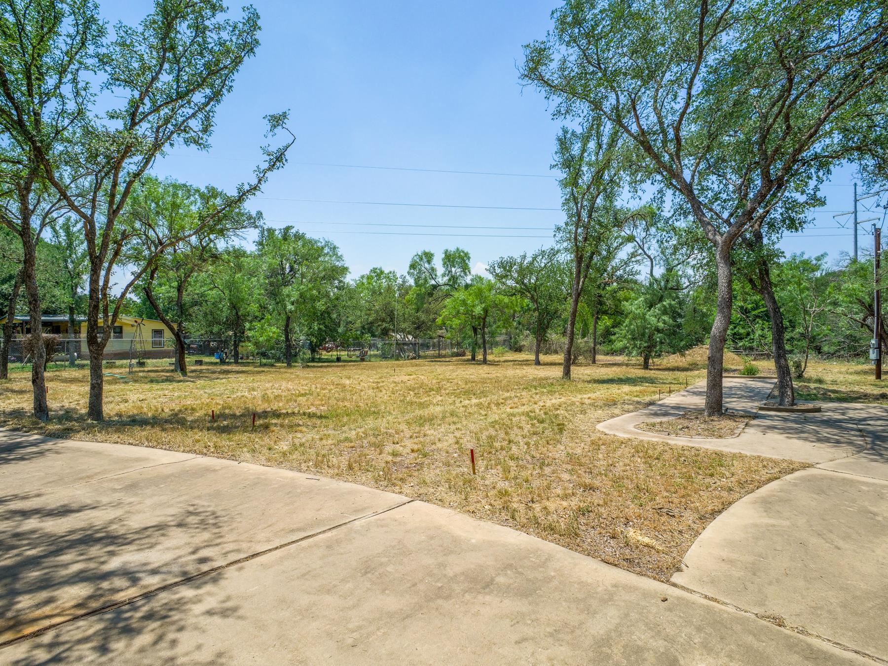 2805 Kingdom Drive Granite Shoals TX 78654