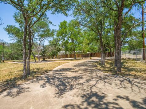 2805 Kingdom Drive Granite Shoals TX 78654