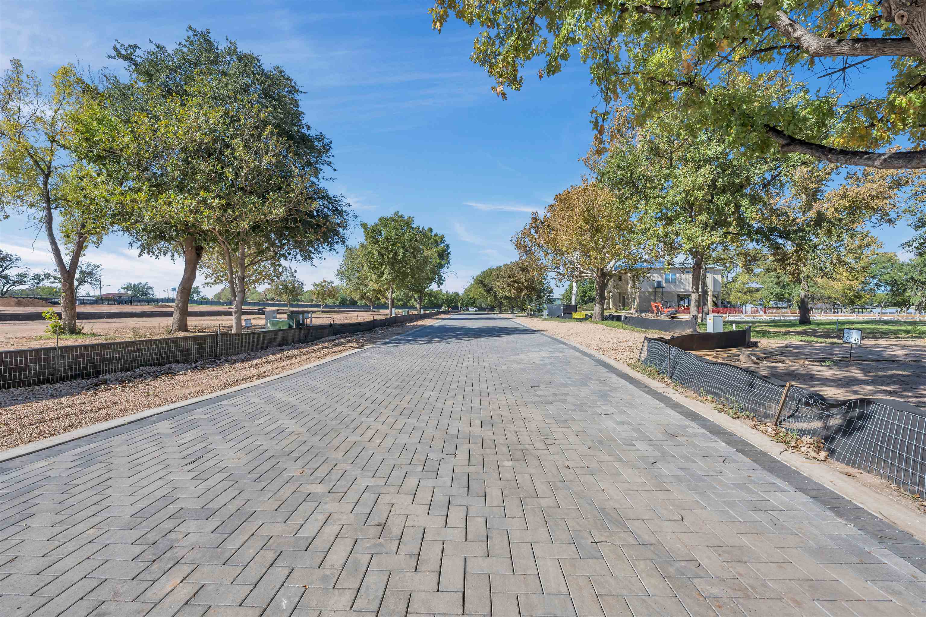1 Lake Street Kingsland TX 78639