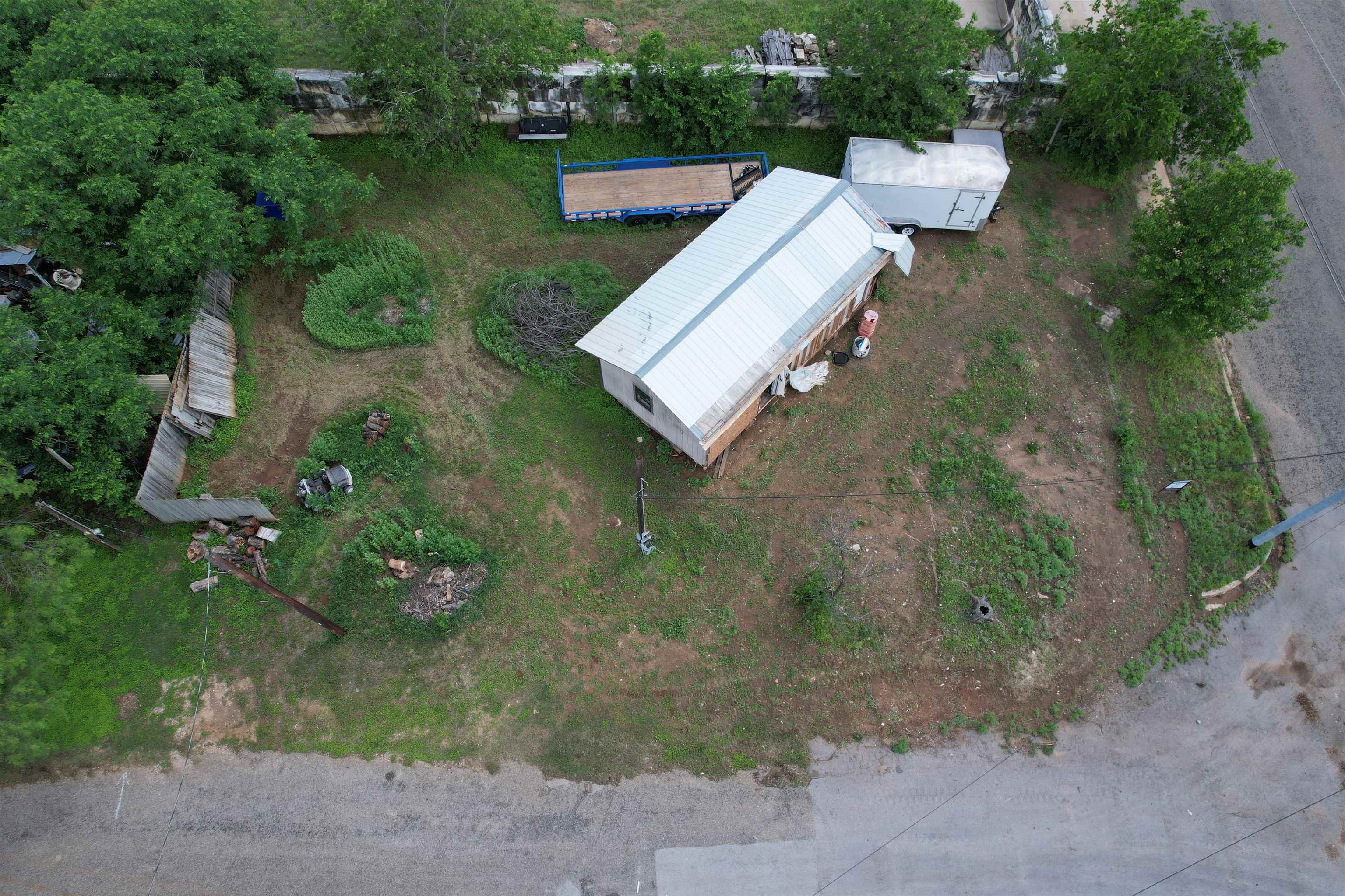 706 Anniston Llano TX 78643