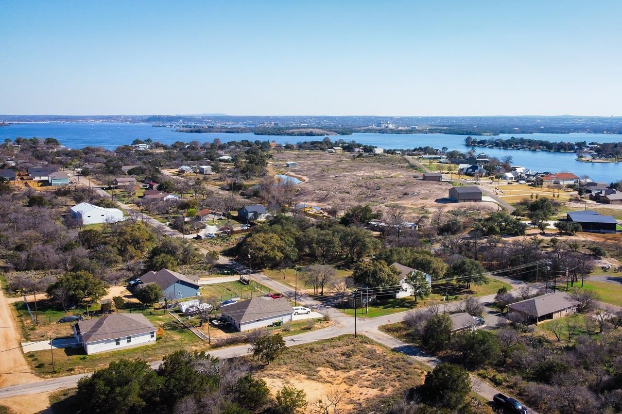 604 S Forest Drive Granite Shoals TX 78654