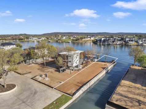 40 Lake Street Kingsland TX 78639