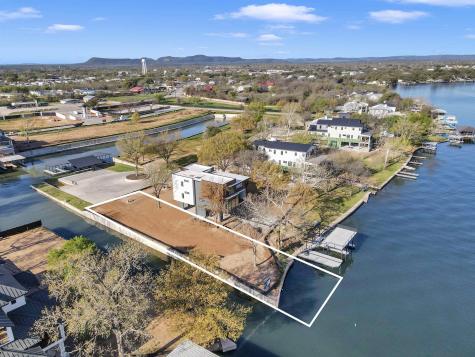 40 Lake Street Kingsland TX 78639