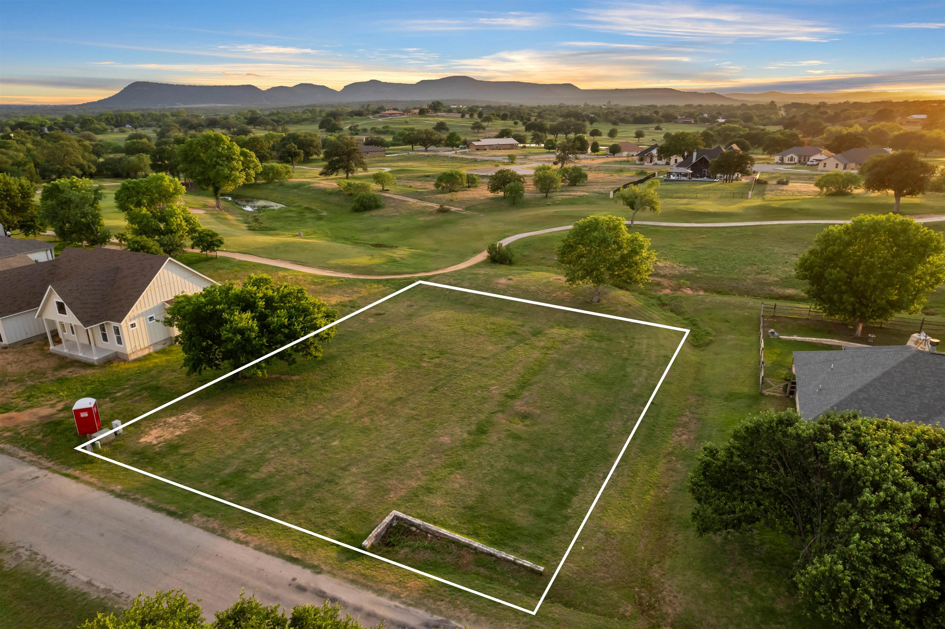 Lot 60 Chesterfield Drive Kingsland TX 78639