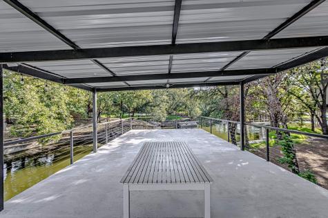 1336 S Lakeside Drive Kingsland TX 78639