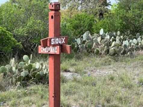 1400 & 1402 Sioux Horseshoe Bay TX 78657