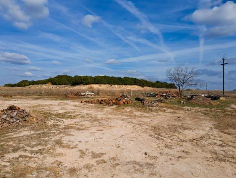 774 N Highway 183 Lampasas TX 76550