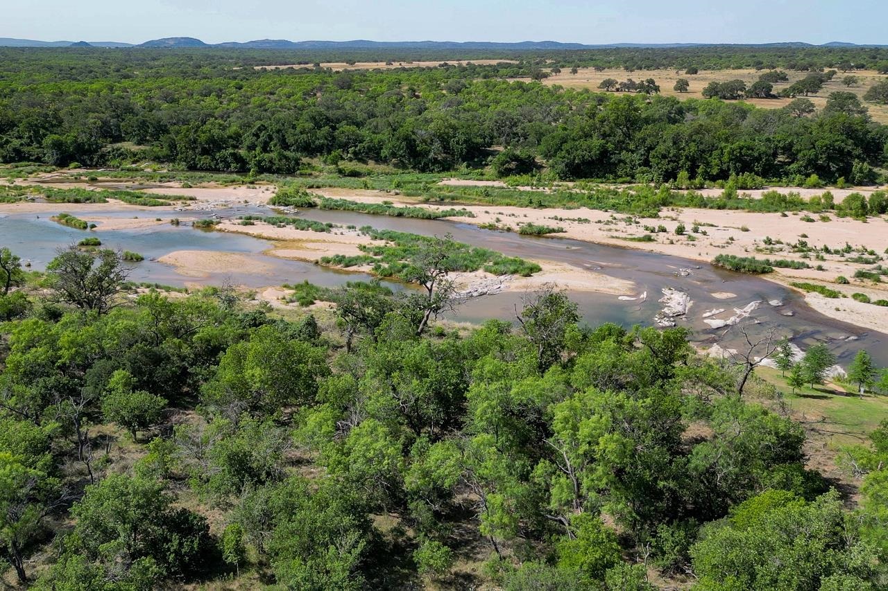 201A W Riverside Drive Llano TX 78643
