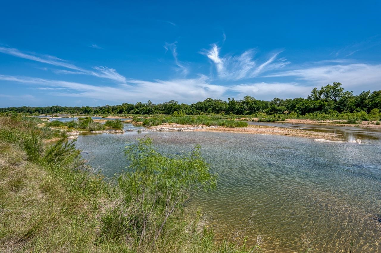 201A W Riverside Drive Llano TX 78643