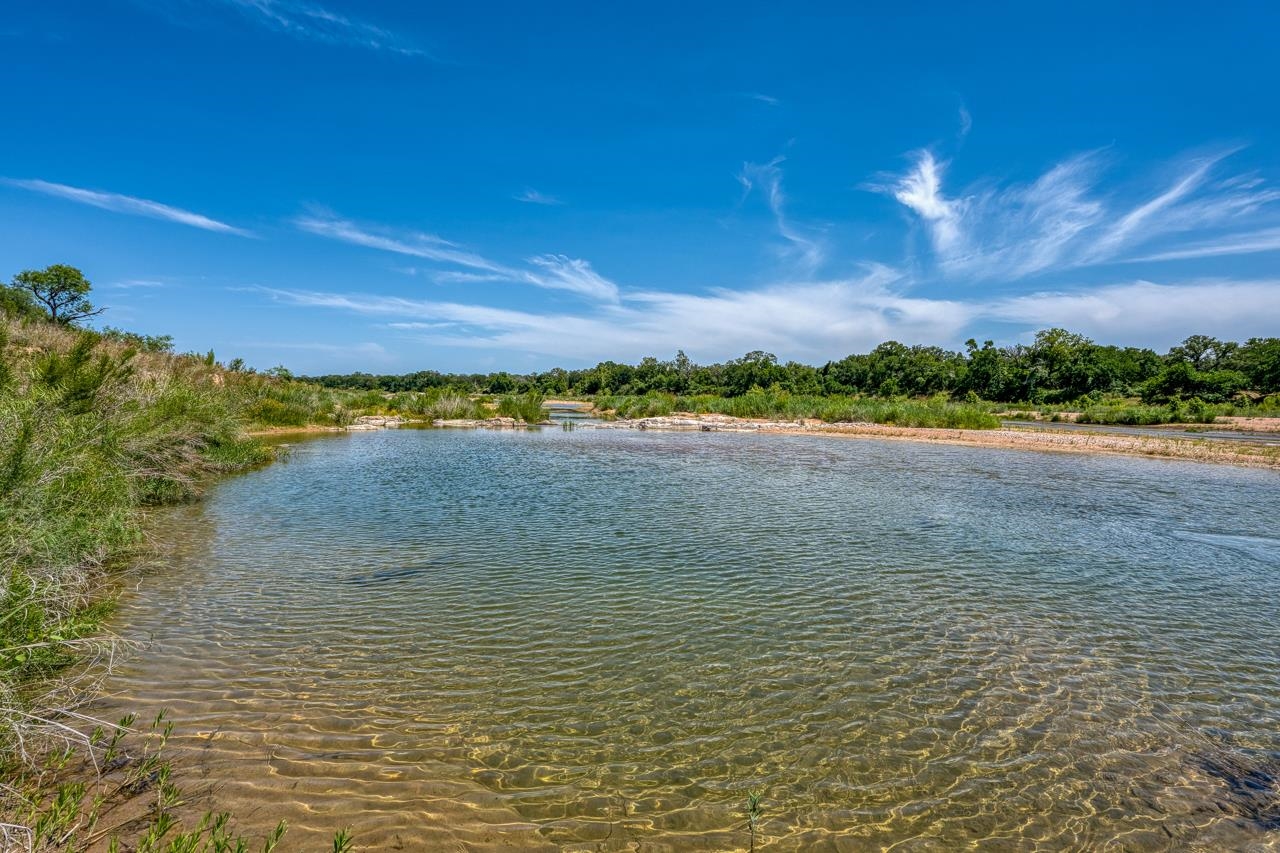 201A W Riverside Drive Llano TX 78643