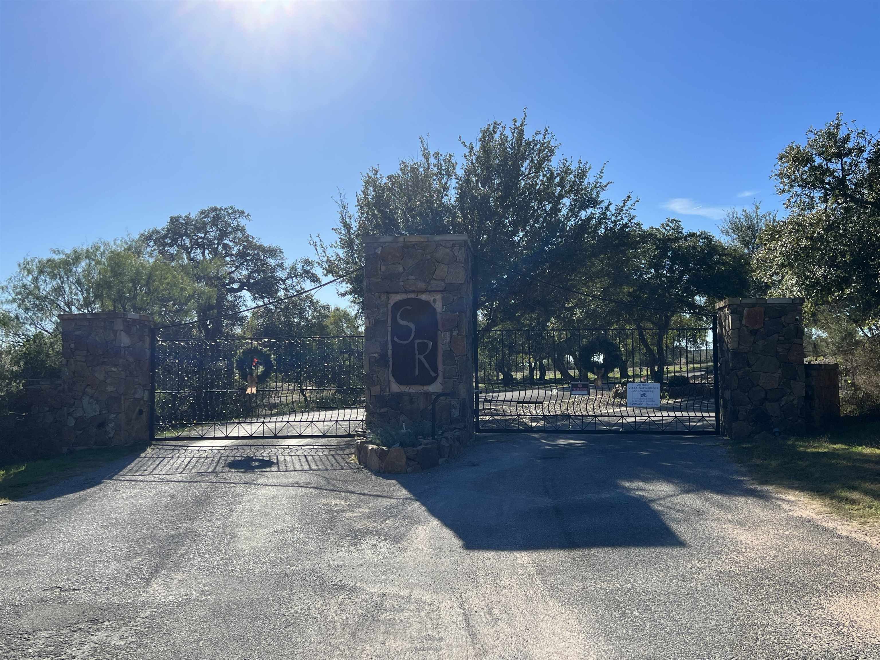 901 Escalar Drive Kingsland TX 78609