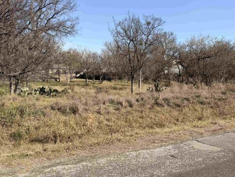 Lot 717-721 E Granite Castle Granite Shoals TX 78654