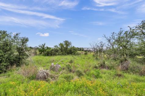 406 & 408 Peninsula Drive Burnet TX 78611