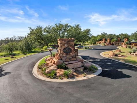 406 & 408 Peninsula Drive Burnet TX 78611