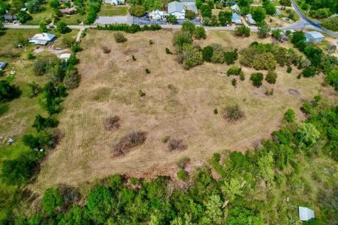 7908 County Road 404 Spicewood TX 78669