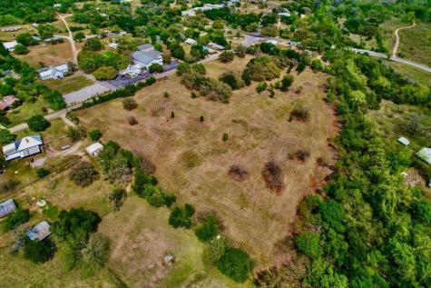 7908 County Road 404 Spicewood TX 78669
