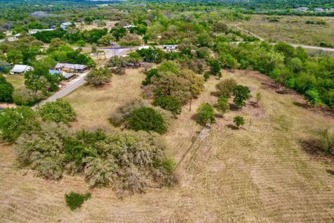 7908 County Road 404 Spicewood TX 78669