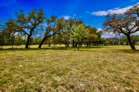 7908 County Road 404 Spicewood TX 78669