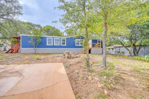 4110 County Road 410 Spicewood TX 78669