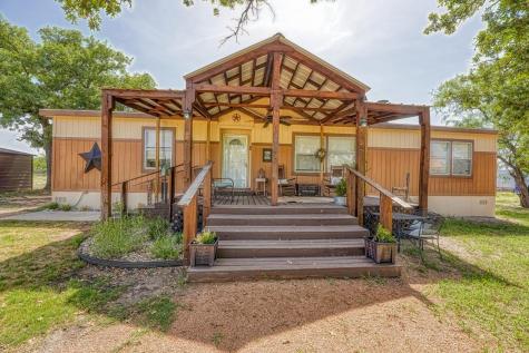 1329 Steen Road Kingsland TX 78639