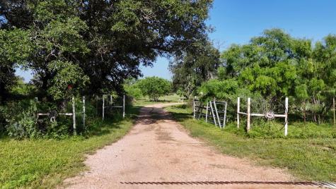 204 Lagitos Lane Llano TX 78643