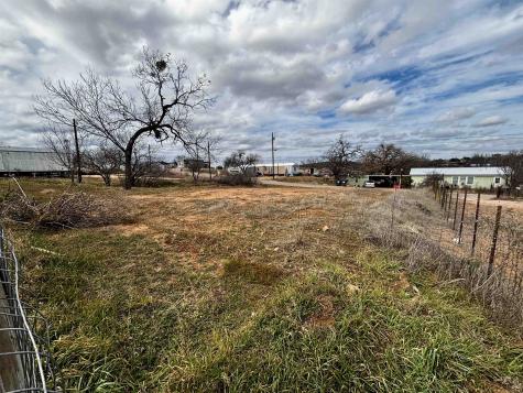 510 Valley Street Kingsland TX 78639