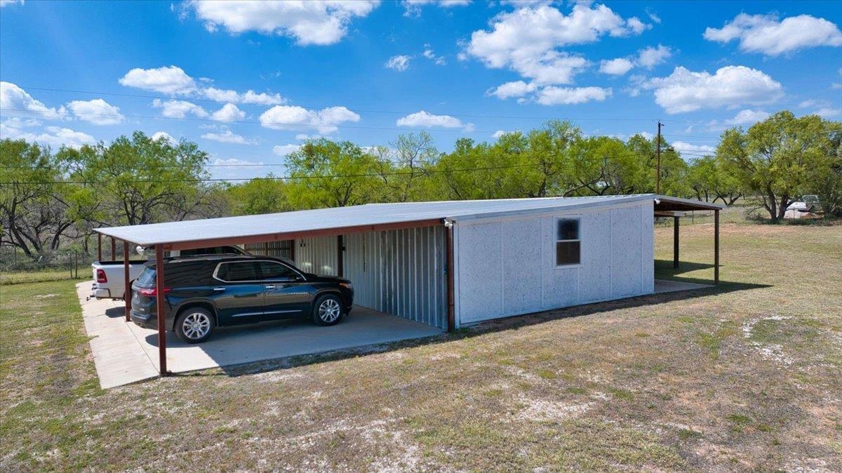 241 E Flag Creek Ranch Road Llano TX 78643