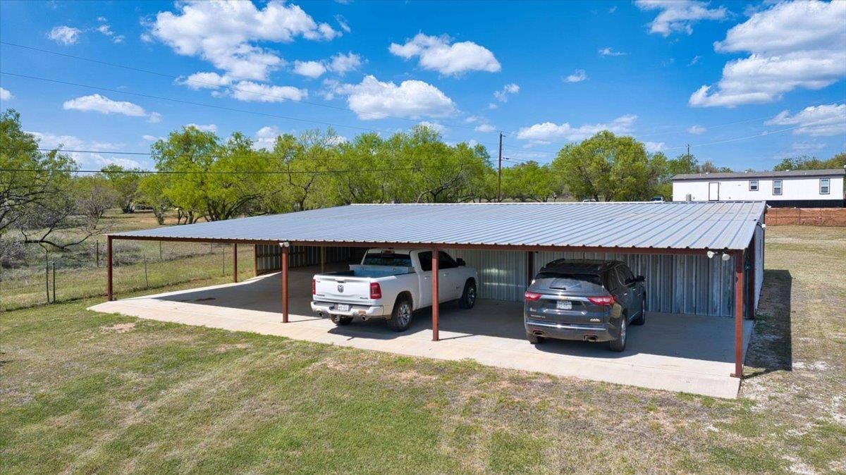 241 E Flag Creek Ranch Road Llano TX 78643