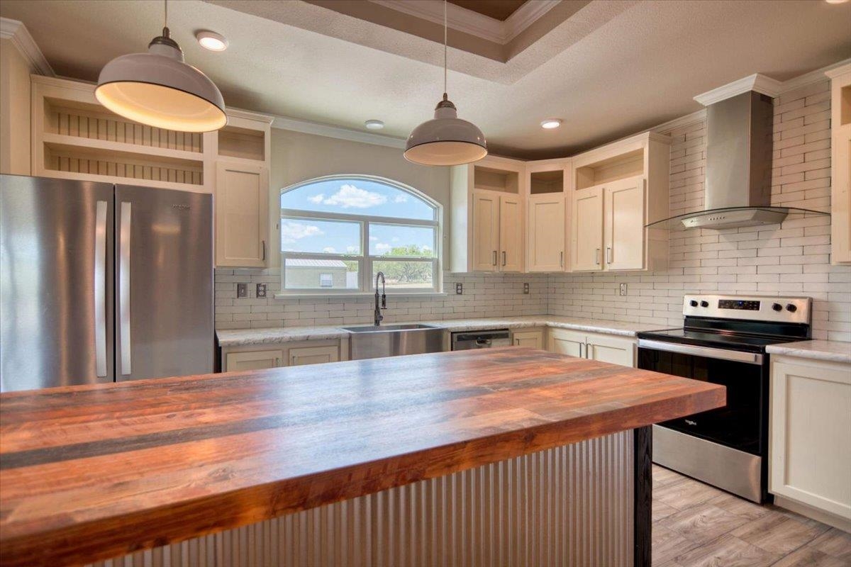 241 E Flag Creek Ranch Road Llano TX 78643