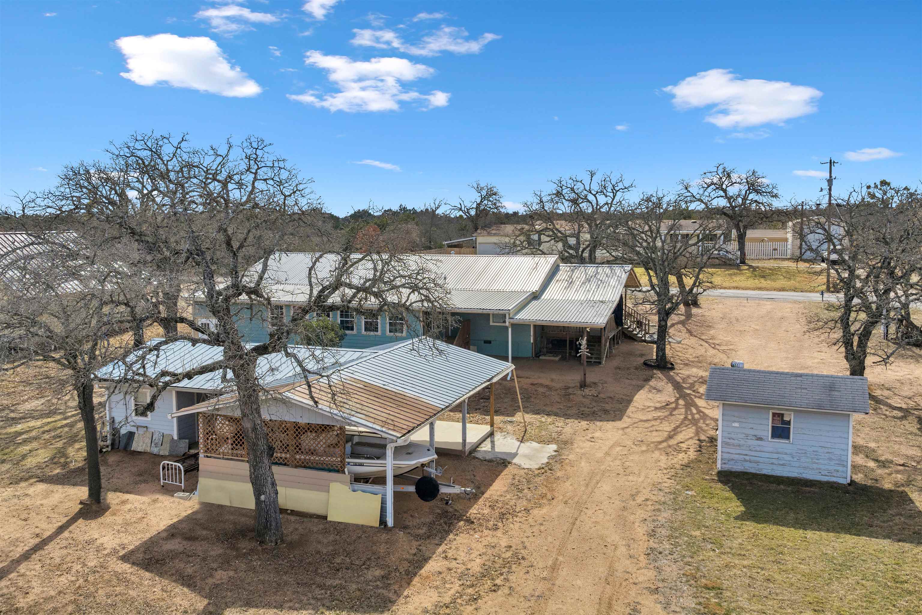 230 Beaver Tow TX 78672