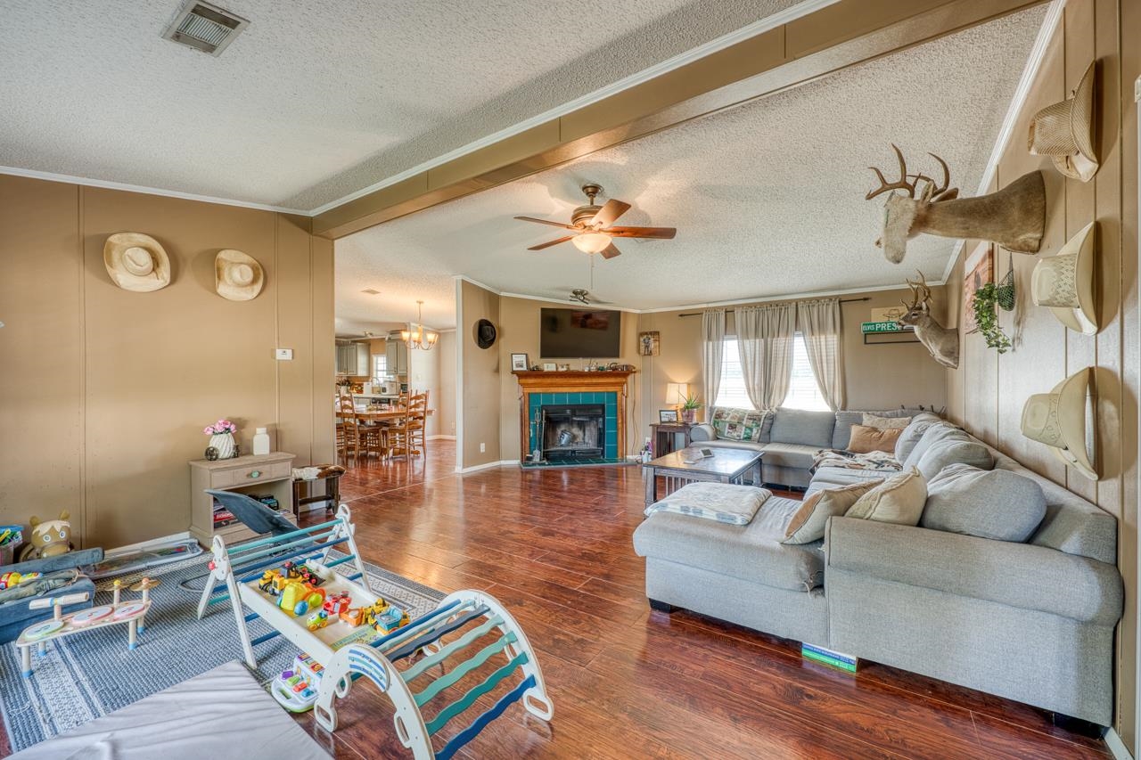 815 County Road 226 Florence TX 76527