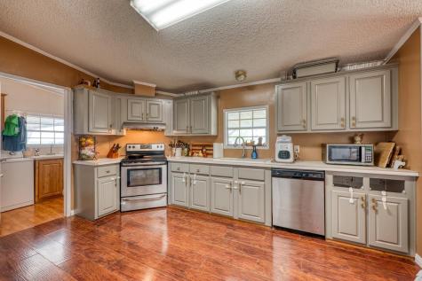 815 County Road 226 Florence TX 76527