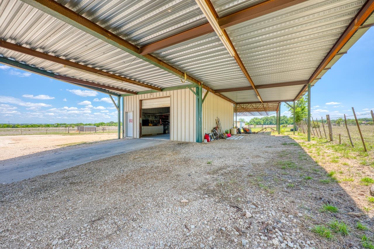 815 County Road 226 Florence TX 76527