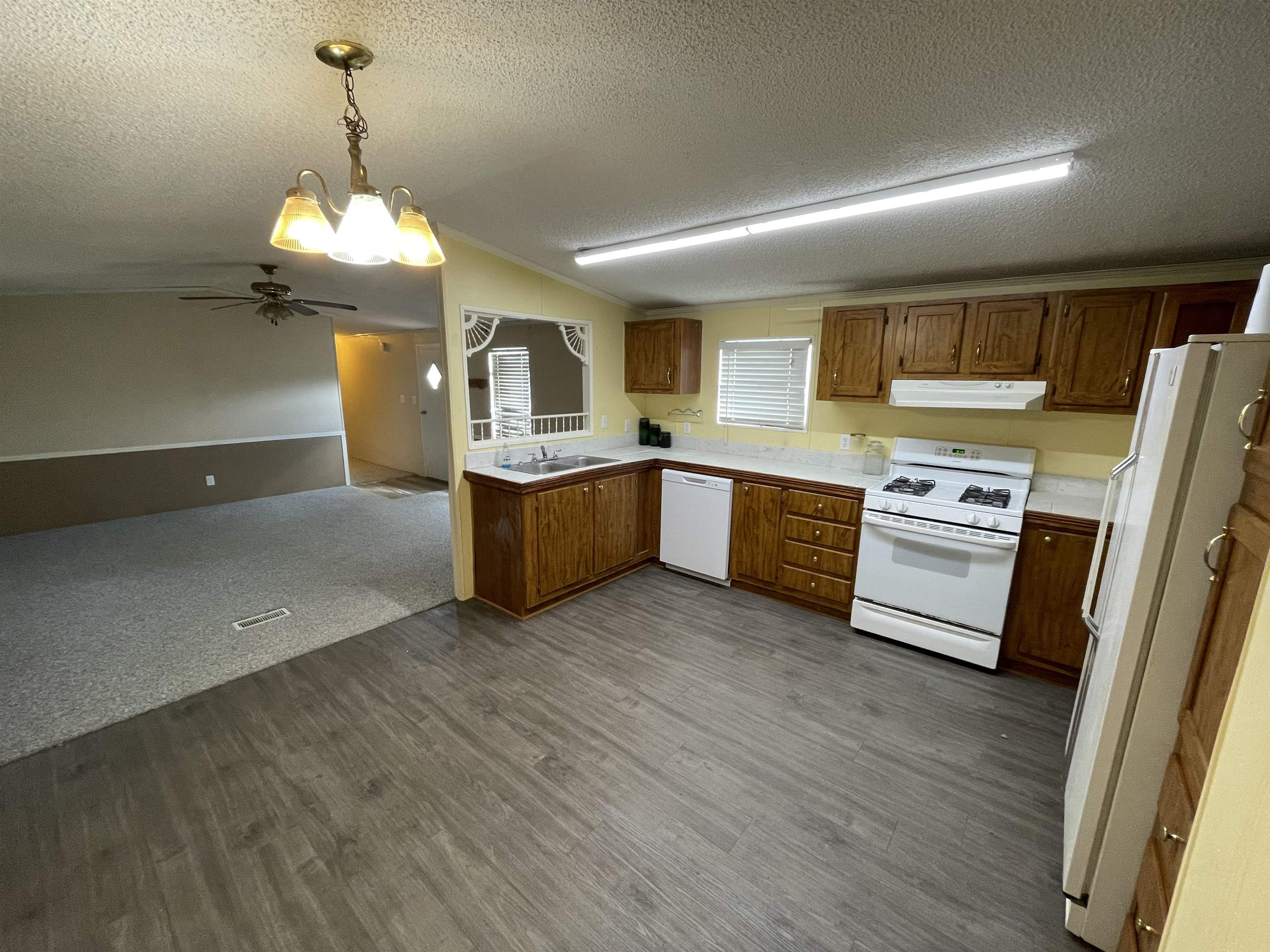 113 Elizabeth Drive Spicewood TX 78669